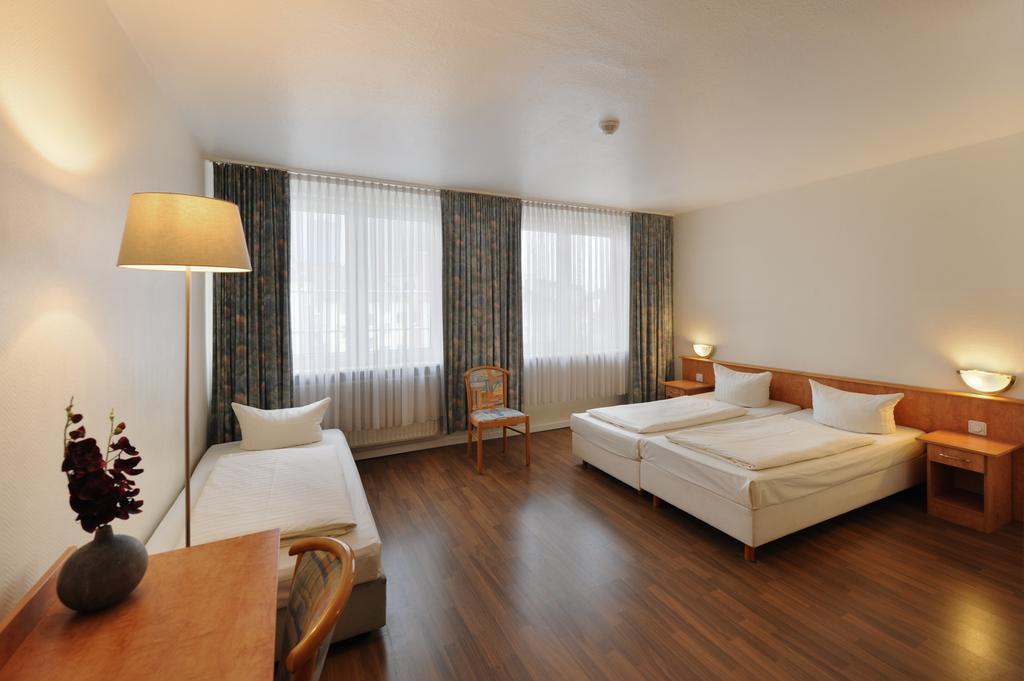 Fair Hotel Frankfurt - An Der Messe Frankfurt am Main Bilik gambar